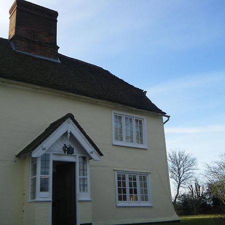 Leggatts Farm Bed & Breakfast Debden ภายนอก รูปภาพ